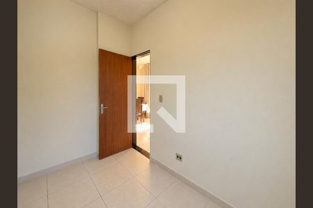 Quarto de apartamento para alugar com 2 quartos, 50m² em Ipiranga, Belo Horizonte
