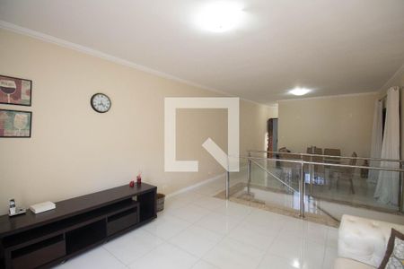 Sala  de casa à venda com 4 quartos, 204m² em Vila Irmaos Arnoni, São Paulo