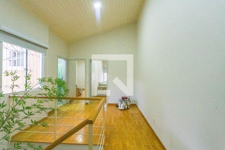 Hall dos quartos  de casa para alugar com 3 quartos, 220m² em Centro, Diadema
