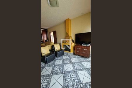 Casa à venda com 3 quartos, 254m² em Vila Mazzei, Santo André