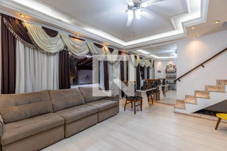Casa à venda com 3 quartos, 170m² em Jardim Monte Libano, Santo André