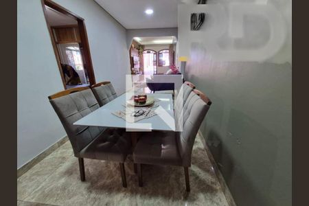 Casa à venda com 3 quartos, 217m² em Vera Cruz, Belo Horizonte