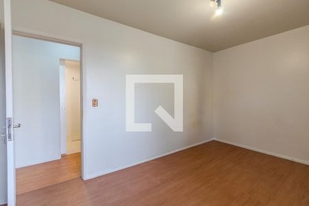 Quarto 1 de apartamento para alugar com 2 quartos, 65m² em Cristal, Porto Alegre