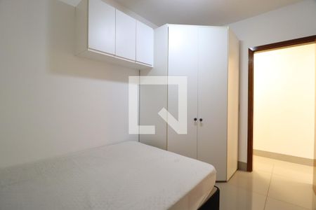 Quarto 1 de apartamento para alugar com 3 quartos, 120m² em Patrimônio, Uberlândia