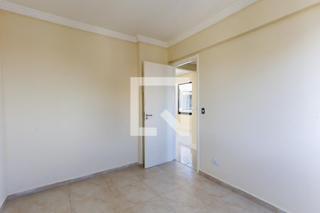 quarto 1 de apartamento à venda com 3 quartos, 140m² em Chácara Agrindus, Taboão da Serra