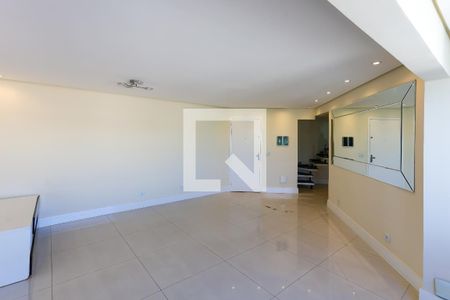 Sala  de apartamento à venda com 3 quartos, 140m² em Chácara Agrindus, Taboão da Serra