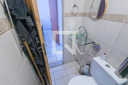 banheiro de apartamento para alugar com 2 quartos, 100m² em Vila Cloris, Belo Horizonte