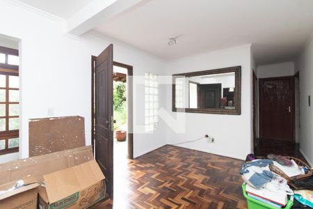 Sala de casa para alugar com 6 quartos, 400m² em Teresópolis, Porto Alegre