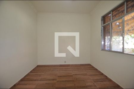 Quarto 1 de casa para alugar com 3 quartos, 200m² em Cascadura, Rio de Janeiro
