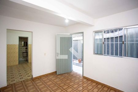 Sala de casa para alugar com 2 quartos, 65m² em Campanário, Diadema