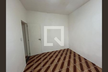 Quarto 1 de casa para alugar com 2 quartos, 75m² em Osvaldo Cruz, Rio de Janeiro