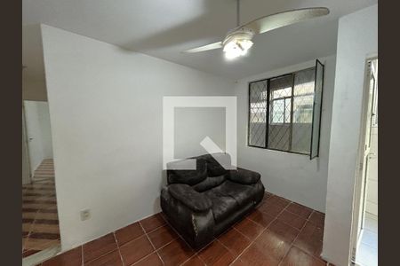 Sala de casa para alugar com 2 quartos, 75m² em Osvaldo Cruz, Rio de Janeiro