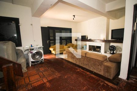 Sala de casa para alugar com 5 quartos, 300m² em Medianeira, Porto Alegre