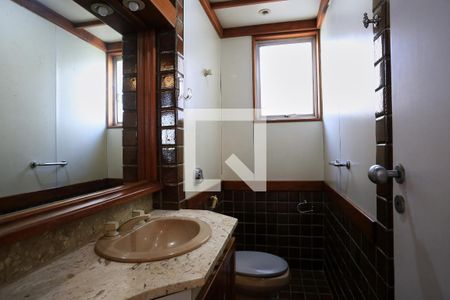 Banheiro da Suíte de apartamento para alugar com 2 quartos, 86m² em Funcionários, Belo Horizonte