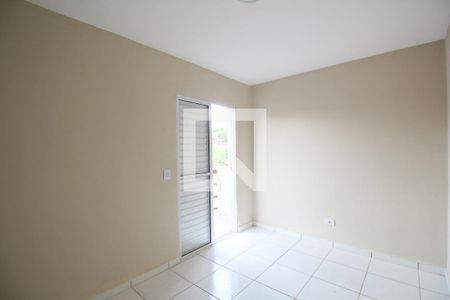 Quarto 2 de casa para alugar com 2 quartos, 46m² em Parque Assuncao, Taboão da Serra