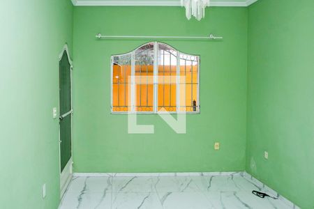 Sala de casa para alugar com 2 quartos, 70m² em Luz, Nova Iguaçu