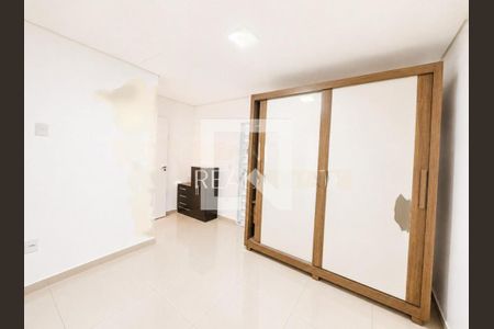 Casa para alugar com 3 quartos, 75m² em Campo Grande, São Paulo