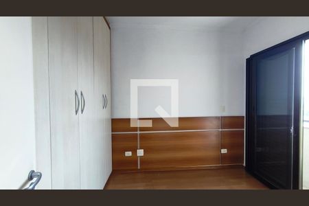 Suíte de apartamento para alugar com 2 quartos, 70m² em Vila Monumento, São Paulo