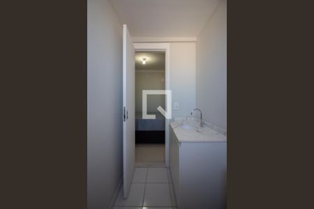 Banheiro da Suíte de apartamento para alugar com 2 quartos, 53m² em Serrano, Belo Horizonte
