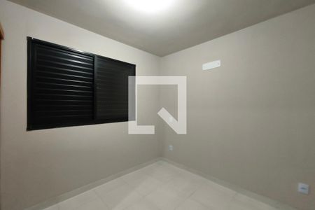 Quarto 1 de apartamento para alugar com 2 quartos, 43m² em Jardim Ibirapuera, Campinas