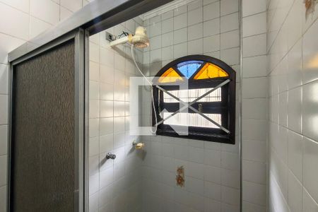 Banheiro de casa para alugar com 1 quarto, 82m² em Maracanã, Praia Grande
