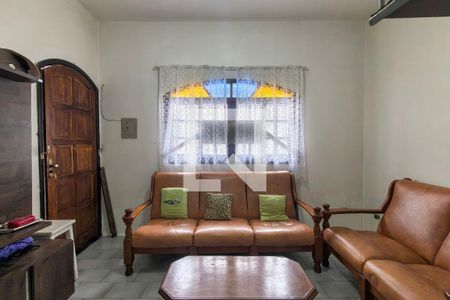 Sala de casa para alugar com 1 quarto, 82m² em Maracanã, Praia Grande