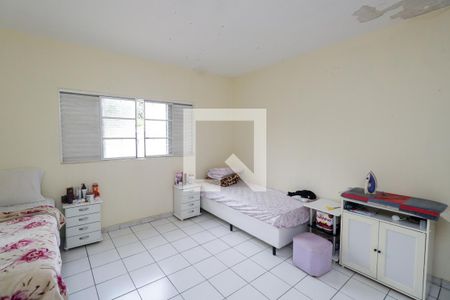 Quarto 2 de casa à venda com 2 quartos, 110m² em Jardim Stella, Santo André