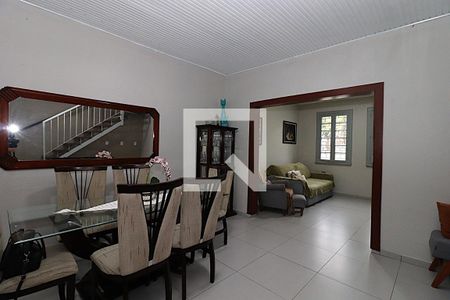 Sala de Jantar de casa à venda com 4 quartos, 137m² em Floresta, Porto Alegre
