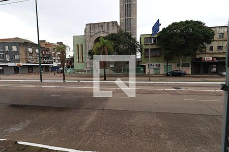 Vista da Sala de casa à venda com 4 quartos, 137m² em Floresta, Porto Alegre