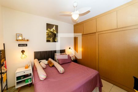 Quarto 1 de apartamento à venda com 4 quartos, 130m² em Santa Tereza, Belo Horizonte