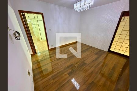 Quarto de casa para alugar com 3 quartos, 160m² em Vila Antonieta, São Paulo