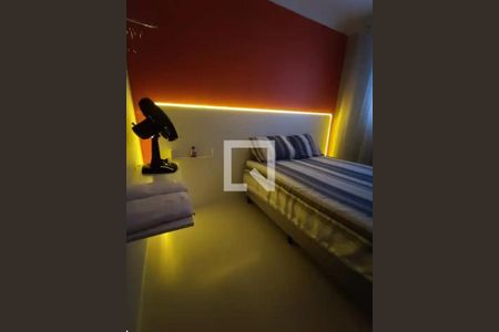 Quarto de apartamento para alugar com 2 quartos, 40m² em Parque Santa Rosa, Suzano