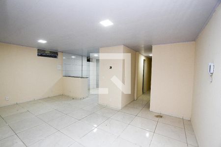 Casa para alugar com 2 quartos, 52m² em Estrela do Oriente, Belo Horizonte