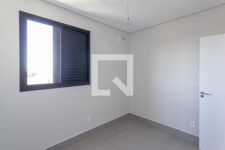 Quarto 1 de apartamento à venda com 3 quartos, 74m² em Planalto, Belo Horizonte