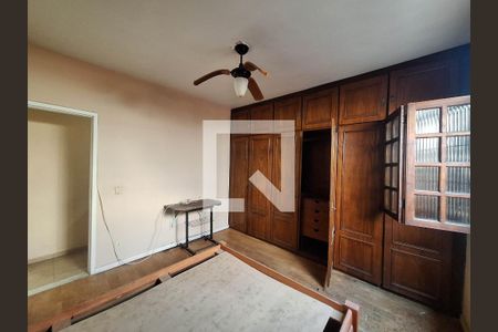 Quarto 1 de casa à venda com 3 quartos, 279m² em Piratininga, Niterói