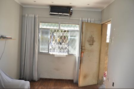 Casa à venda com 2 quartos, 60m² em Tomás Coelho, Rio de Janeiro