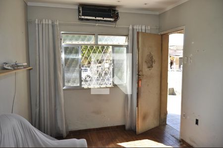 Casa à venda com 2 quartos, 60m² em Tomás Coelho, Rio de Janeiro