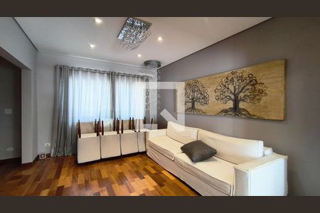 Sala de casa para alugar com 4 quartos, 500m² em Jardim Nossa Senhora Aparecida, São Paulo