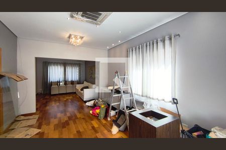 Sala de casa para alugar com 4 quartos, 500m² em Jardim Nossa Senhora Aparecida, São Paulo