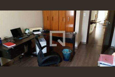Casa à venda com 4 quartos, 343m² em Nova Petrópolis, São Bernardo do Campo