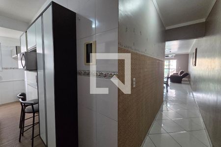 Sala de apartamento para alugar com 3 quartos, 98m² em Guilhermina, Praia Grande