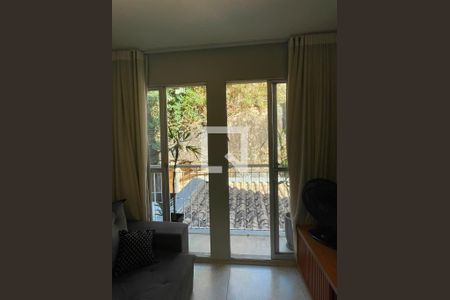 Sala de apartamento à venda com 2 quartos, 50m² em João Pinheiro, Belo Horizonte