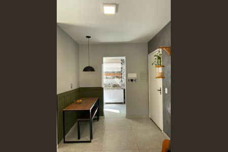 Sala de apartamento à venda com 2 quartos, 50m² em João Pinheiro, Belo Horizonte