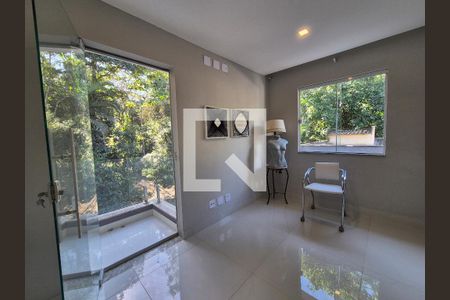 Casa para alugar com 3 quartos, 140m² em Vargem Grande, Rio de Janeiro