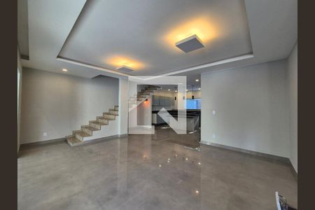 Casa para alugar com 3 quartos, 140m² em Vargem Grande, Rio de Janeiro