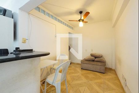 Apartamento para alugar em Aclimação