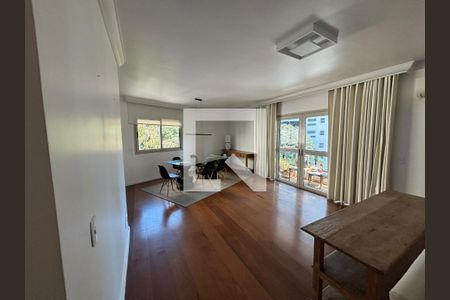 Apartamento para alugar em Real Parque