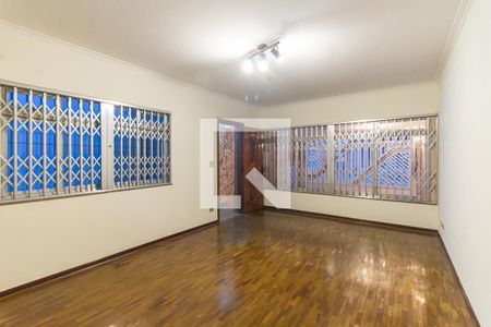 Casa para alugar em Vila Carrão