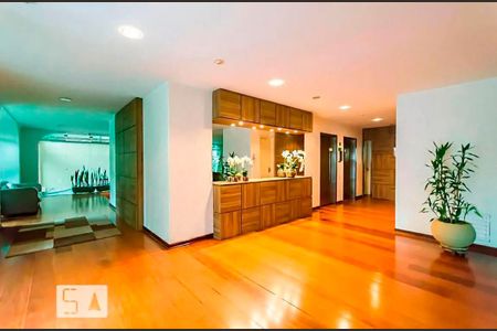 Apartamento para alugar com 44m², 1 quarto e 1 vagaHall social