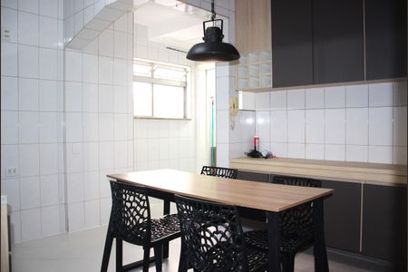 Apartamento para alugar com 89m², 2 quartos e 1 vagaCozinha